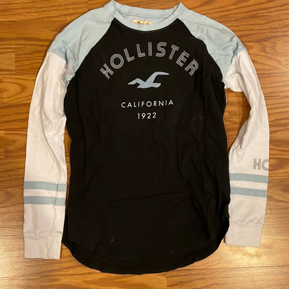 Hollister Long Sleeve Tee